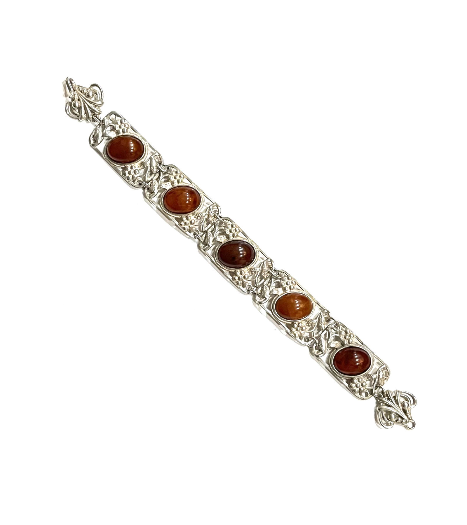 Sterling Silver and Amber Bracelet: Sterling Silver and Amber Bracelet Weight 0.7 oz (18 grams) with the stones Dimension 7"in W