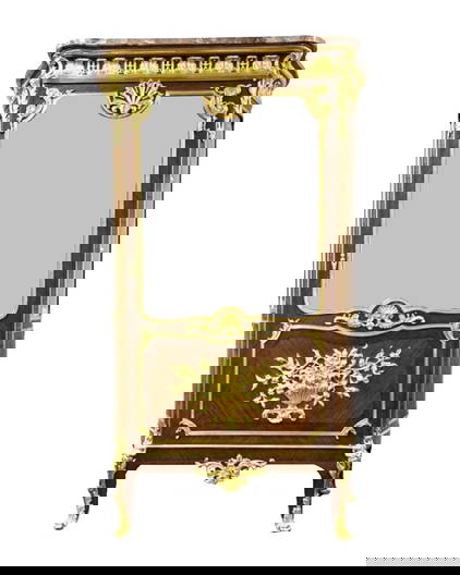 Display Cases & Vitrines