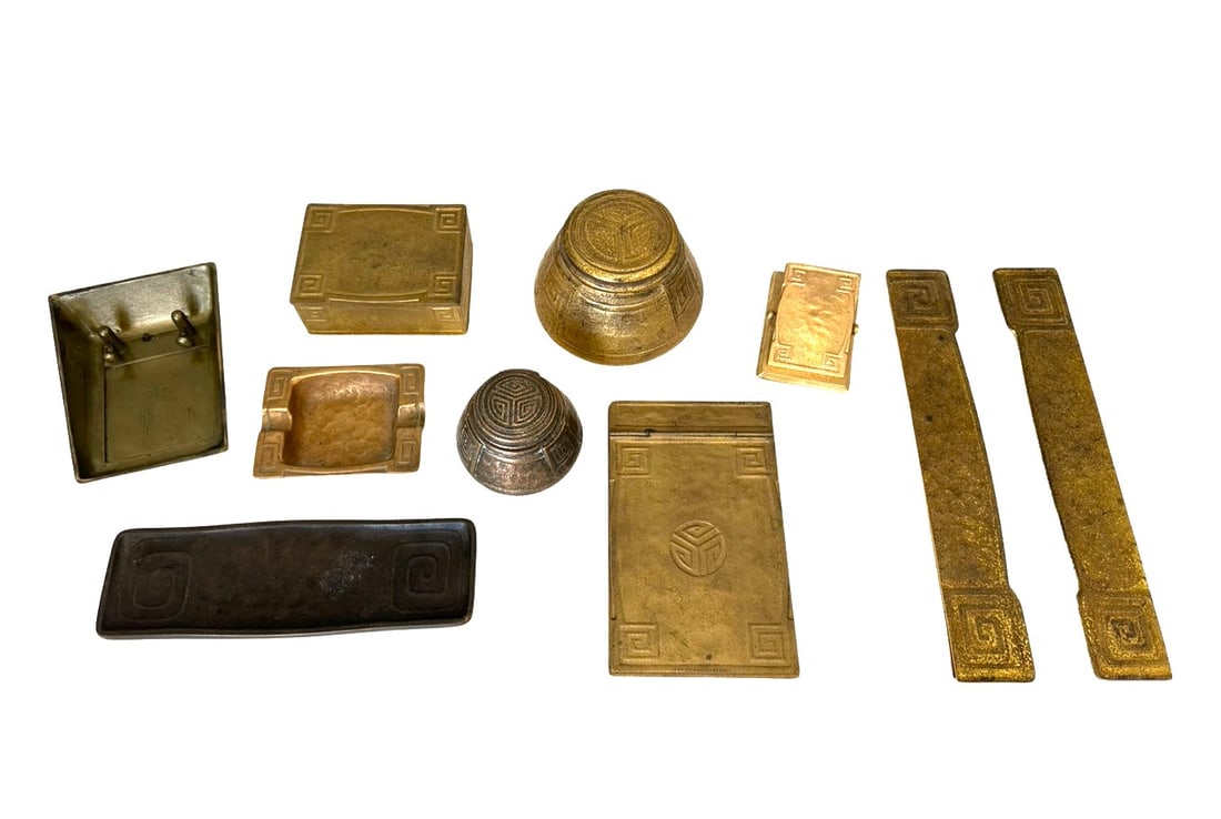 Tiffany Studios New York Rare Antique Moldeled Pattern 9 Pieces Desk Set (1 of 19)