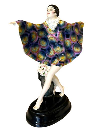 Figurines & Miniatures
