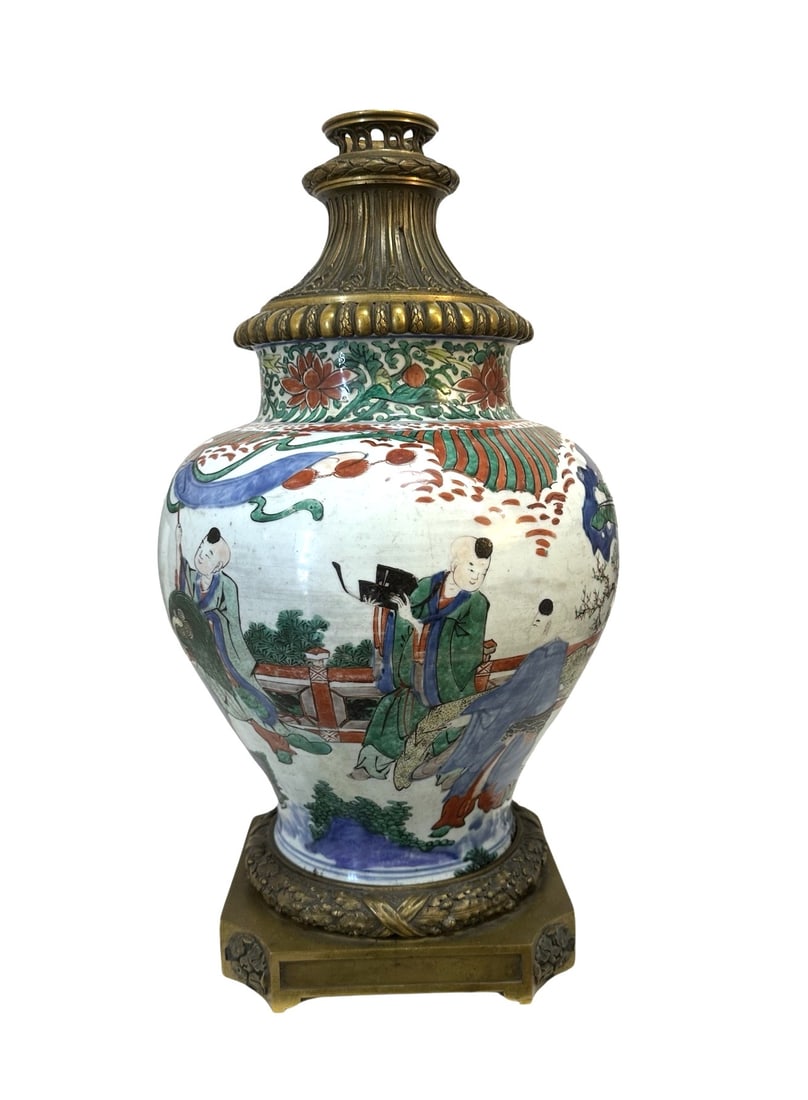 Possible 19th Century  Chinese Porcelain Vase (1 of 10)