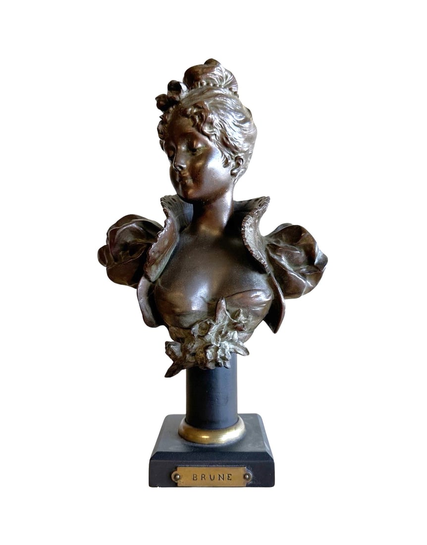 Antique Art Nouveau Womans Bust Decorative Art Statue (1 of 5)