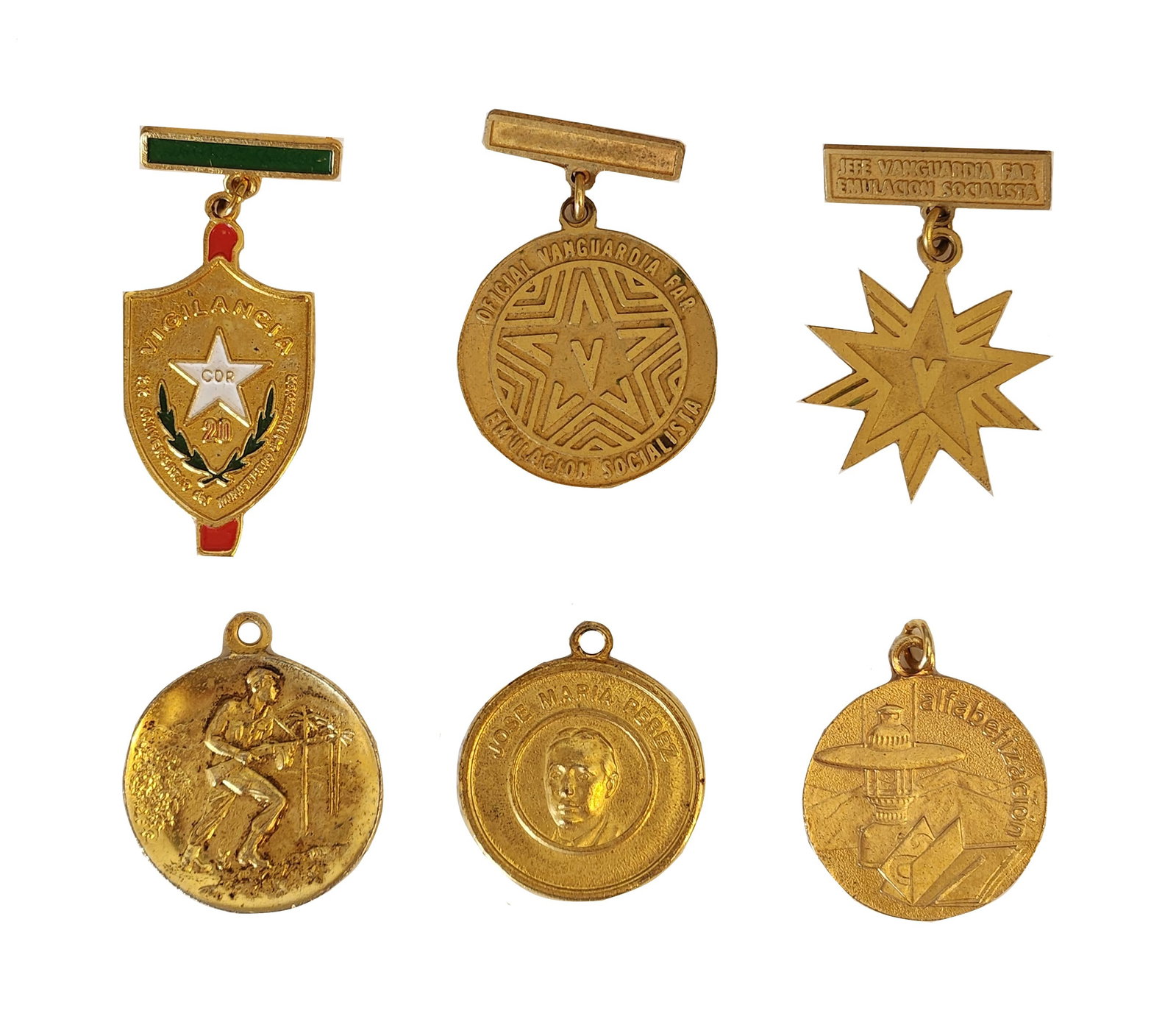 Lot of 6 Cuban Recognition Medals: Lot of 6 Cuban Recognition Medals Smallest Medal Measure 1 1/8"in Diameter Bigger Medal Measure 1 3/4"in Diameter