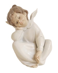 Vintage Lladro #4961 Angel Dreaming Figurine Tall Spain Head on Hand Cute