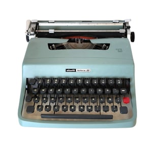 Vintage Olivetti 32 Typewriter Made in Italy