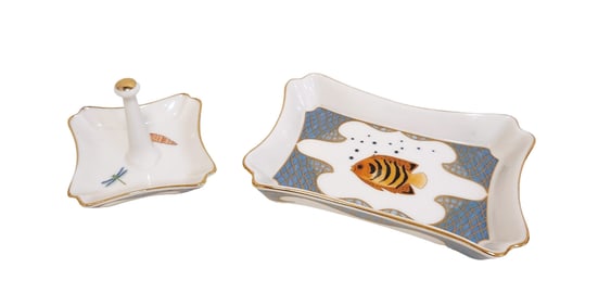 Fine Porcelain Set with Aquatic Motifs and Gilded Details – Ring Holder and Decorative SoapTray