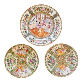 Set of 3 Chinese Rose Medallion Porcelain Plates – Hand Painted