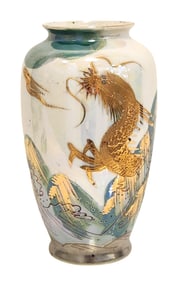 Vintage Japanese Porcelain Vase with 24K Gold Dragon Design – Oriental Trading Inc.