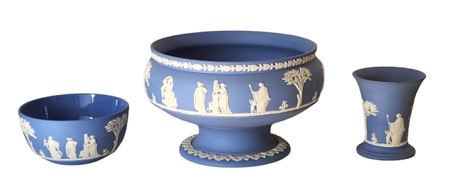 Set of 3 Wedgwood Jasperware Blue & White Bowls and Vase, Made in England
