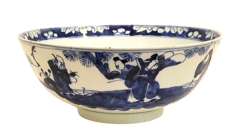 Hand-Painted Japanese Arita Porcelain Bowl – Blue and White Style