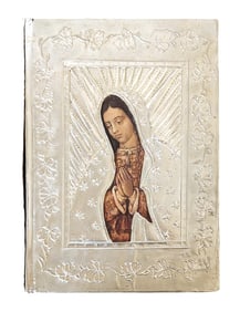 1995 Biblia Latinoamericana – Large Print Edition with Embossed Virgin of Guadalupe Cover