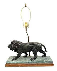Bronze Lion Sculpture Table Lamp on Marble Base