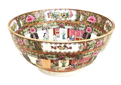 Chinese Famille Rose / Rose Medallion Porcelain Bowl with Figures and Floral Panels