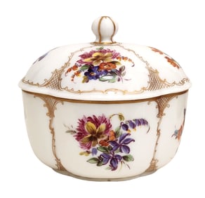 Rosenthal Selb-Bavaria Hand-Painted Porcelain Covered Box