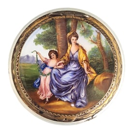 Antique French Enamel & Gilt Metal Compact Box – Hand-Painted Romantic Scene