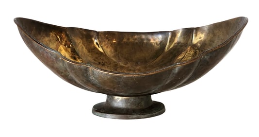 Vintage Hand-Hammered Brass Pedestal Bowl – Scalloped Rim, Patinated Finish