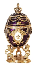 Regal Purple Imperial-Style Jeweled Egg on Gilded Lion Stand — GIFU Marked