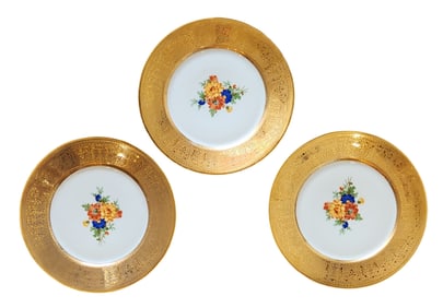 Set of Three Royal Bavarian Hutschenreuther Bavaria Porcelain Plates
