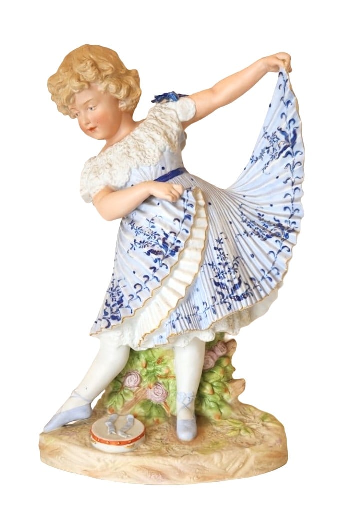 Antique Gebruder Heubach Bisque Figurine Dancing Girl: Antique Gebruder Heubach Bisque Figurine Dancing Girl Measure 15 1/2"in H x 9 1/2"in W x 4 1/2"in D