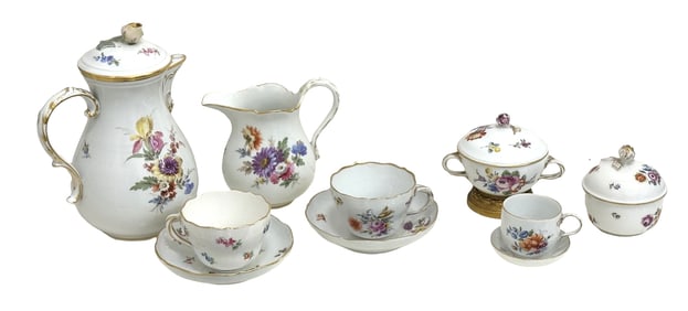 Meissen Porcelain 7-Piece Tea & Coffee Service with Hand-Painted Florals