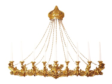 French Louis XVI Style Gilt Carved Wood 9-Light Wall-Mounted Candle Ring with Crystal Beaded Chains