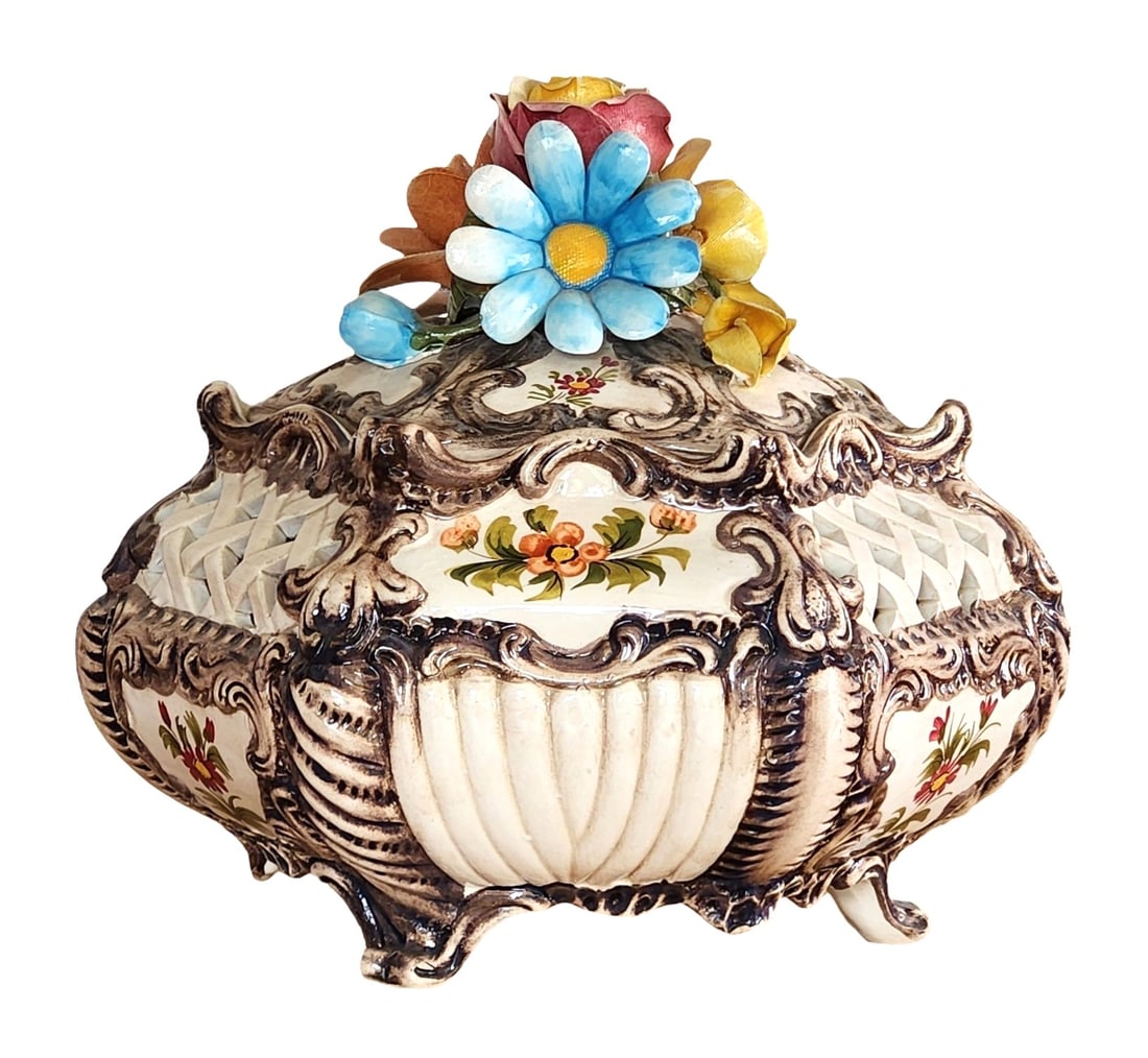 Italian Porcelain Covered Box with Applied Floral Decoration, Mid-20th Century (1 of 7)