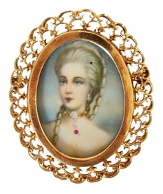 19th-Century Portrait Miniature Brooch of an Aristocratic Lady, 18K Gold Openwork Frame