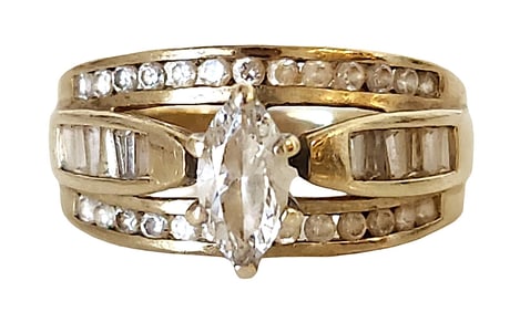 10K Yellow Gold Marquise-Cut Clear Stone Ring with Channel-Set Accents