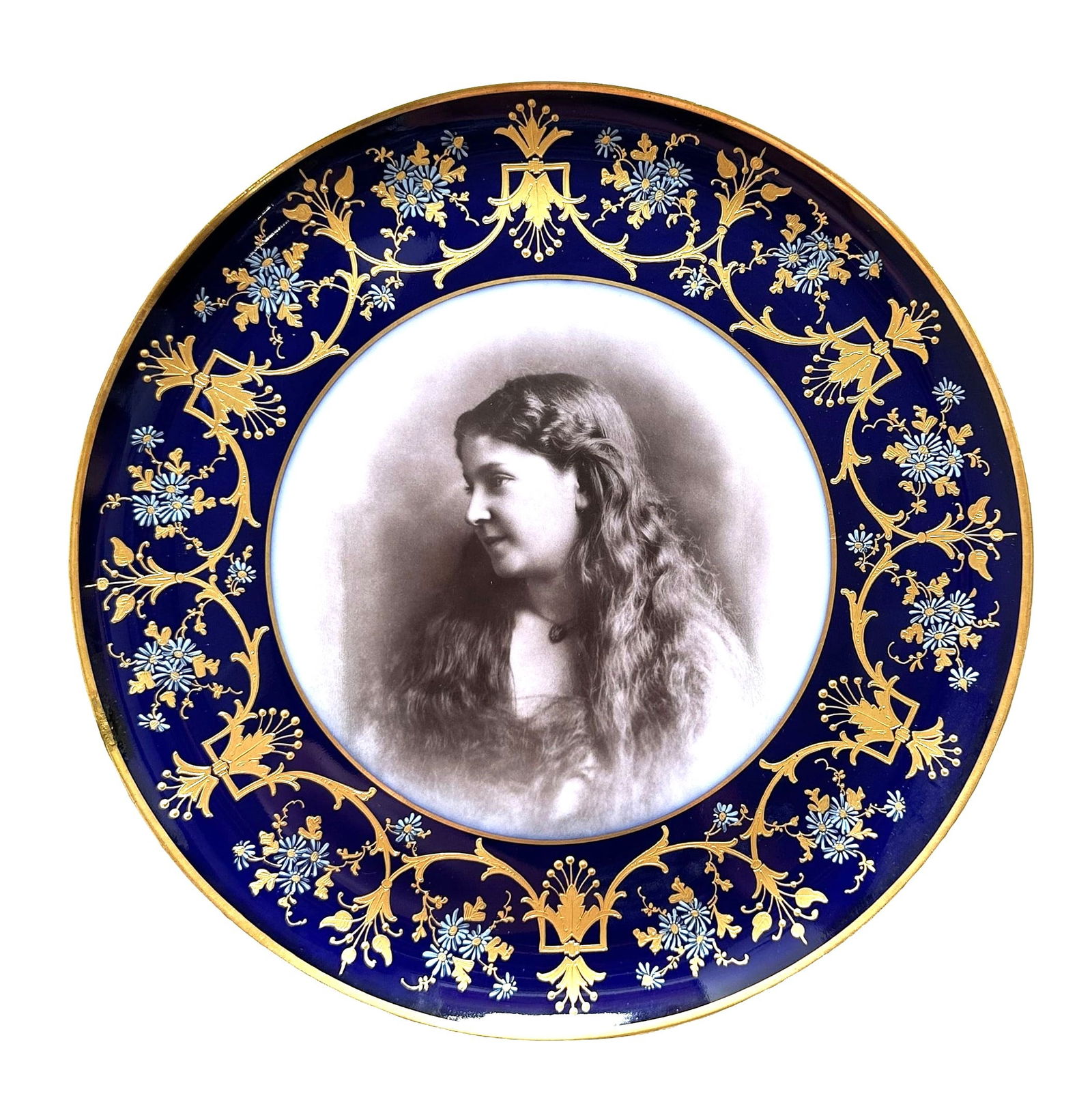 Aich Karlshna Portrait Cabinet Plate with Cobalt and Gilt Border, Late 19th Century (1 of 2)
