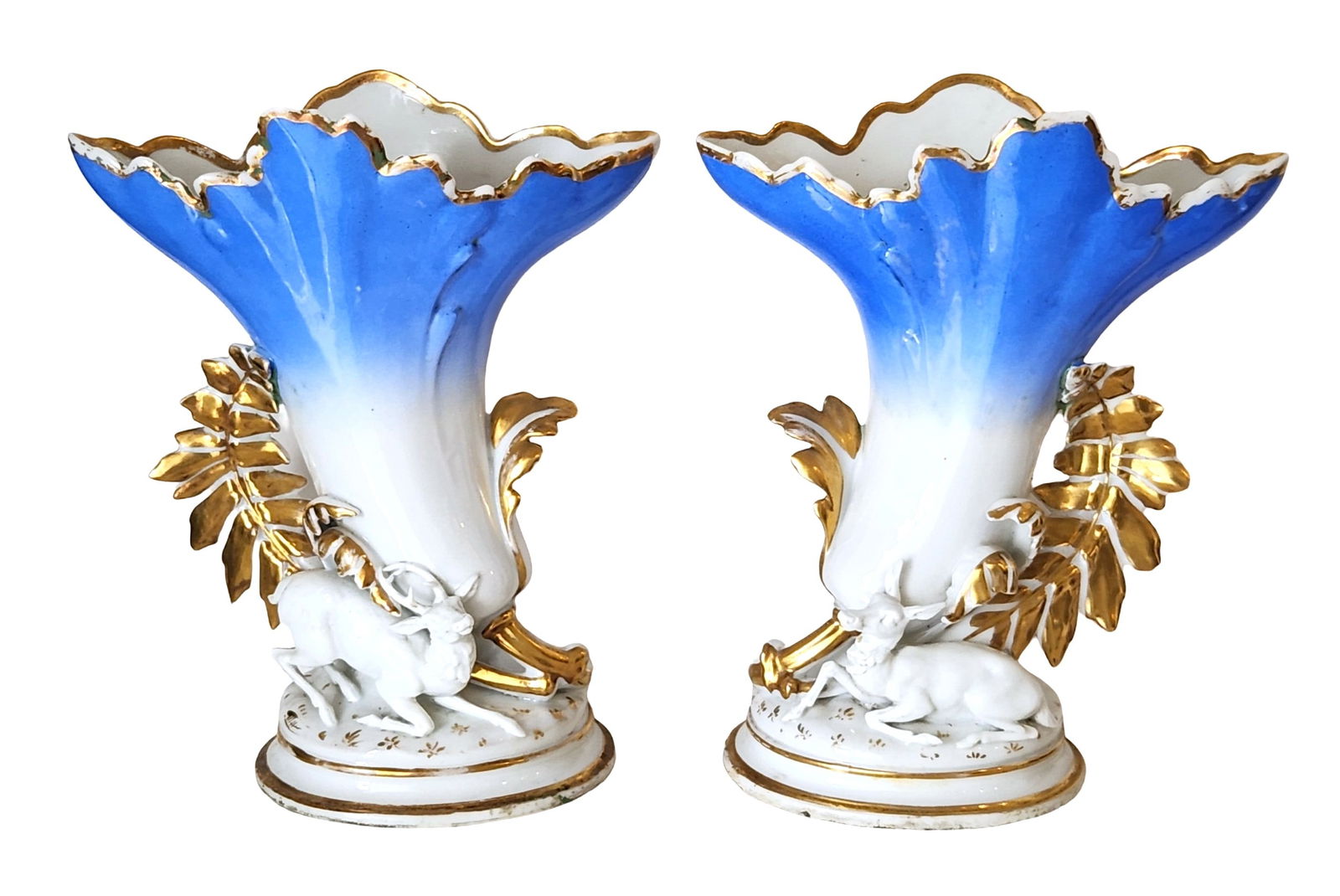 Pair of Old Paris Porcelain Cornucopia Vases with Gilt Deer, Possibly 19th Century (1 of 7)
