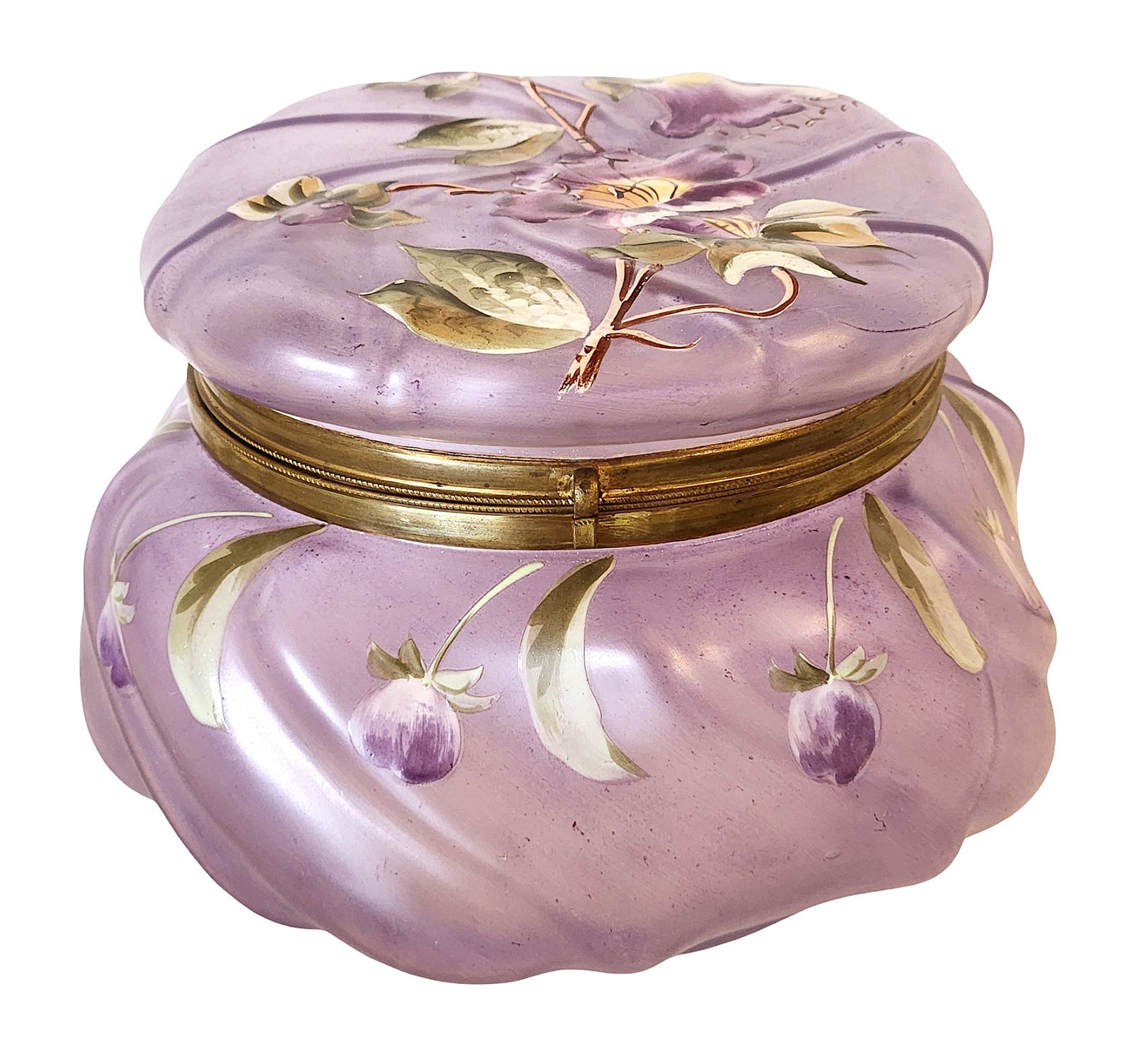 French Art Nouveau Hand-Painted Glass Dresser Box with Gilt Mount: Elegant Art Nouveau glass dresser or vanity box, featuring a softly molded lilac/pink satin glass body decorated with finely hand-painted floral and fruit motifs in delicate purple and green tones. Th
