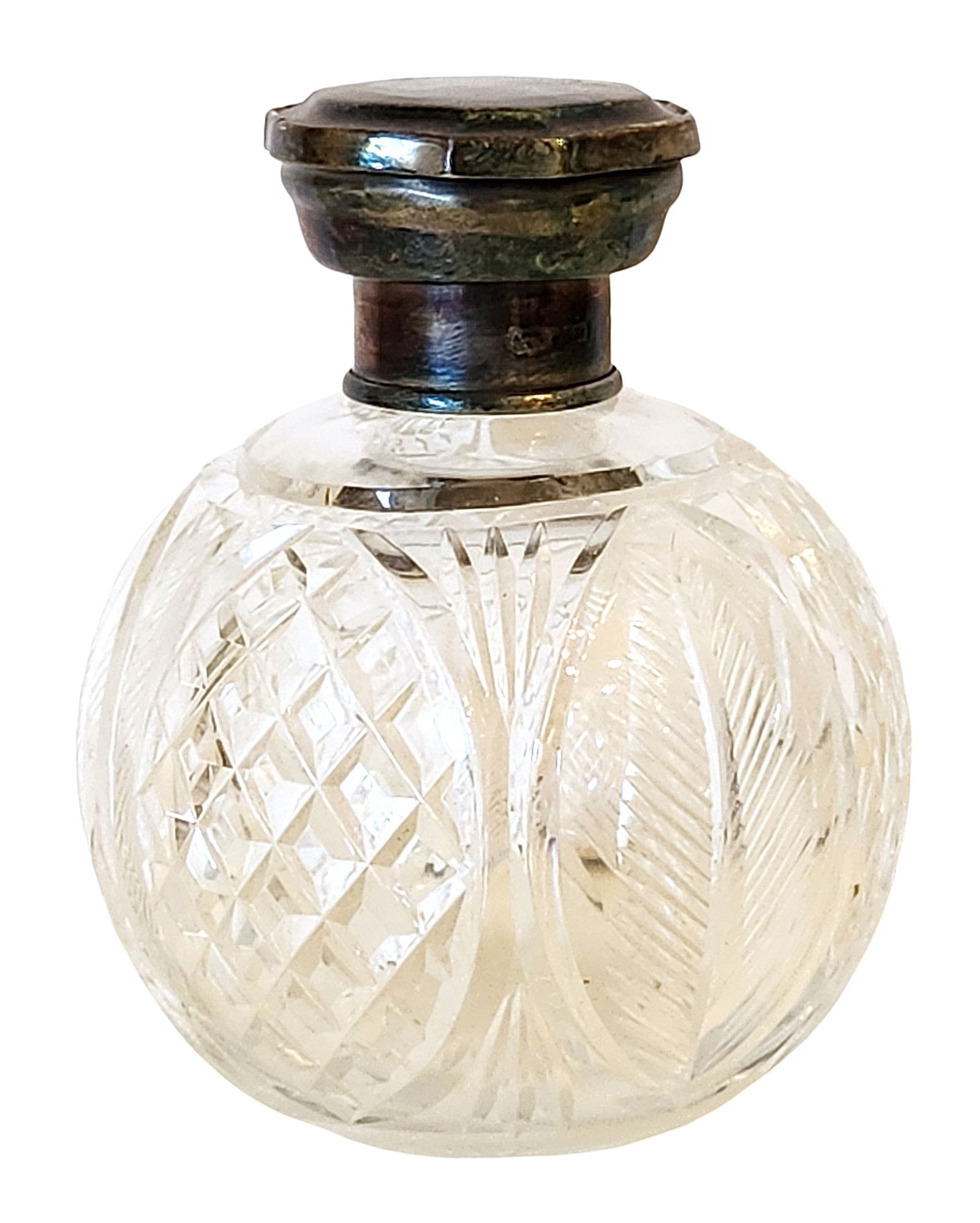 Antique Cut Glass Perfume Bottle with Sterling Silver Lid – Mappin & Webb (1 of 3)