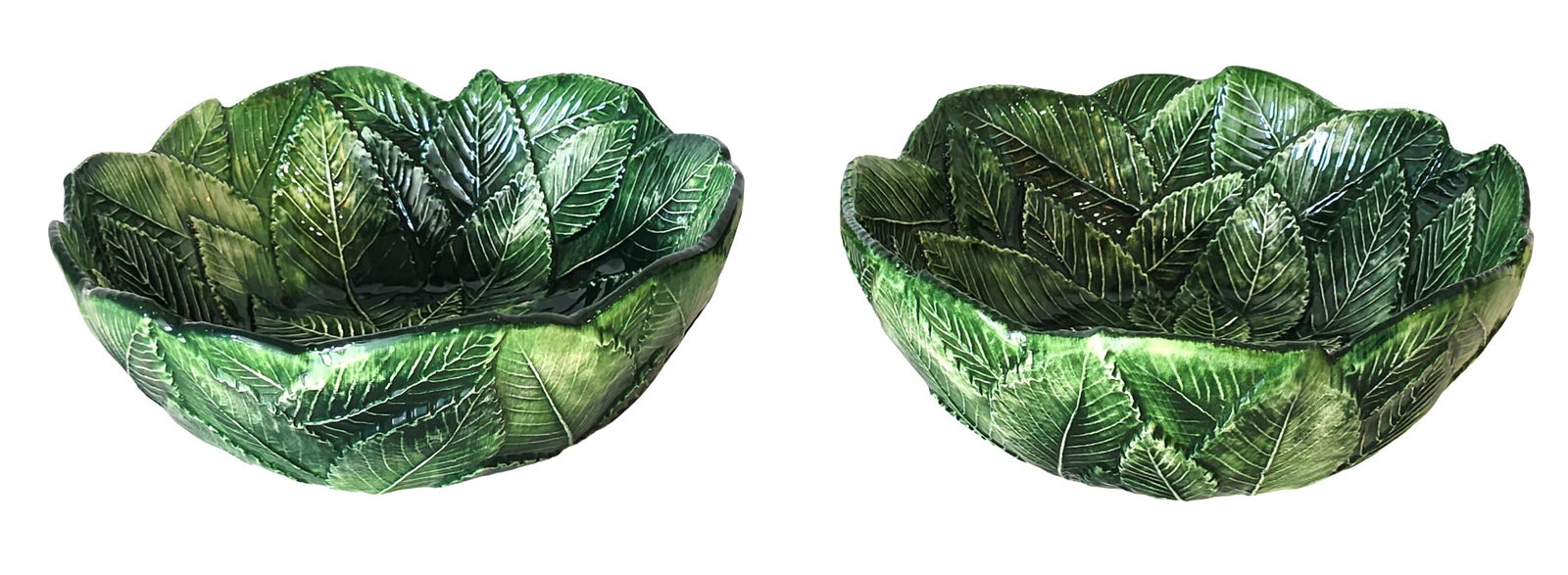 Italian Majolica Cabbage Leaf Bowl 7707 – Large Green Leaf Serving Bowl – Made in Italy: Beautiful Italian majolica cabbage leaf bowl featuring richly glazed overlapping leaves forming a naturalistic vegetable design. The bowl has a deep sculptural form with textured leaf veins and layere