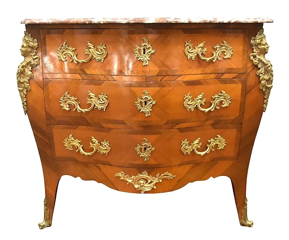 Fine French Louis XV–Style Marble-Top Commode with Gilt Bronze Mounts, Late 19th Century (1 of 3)