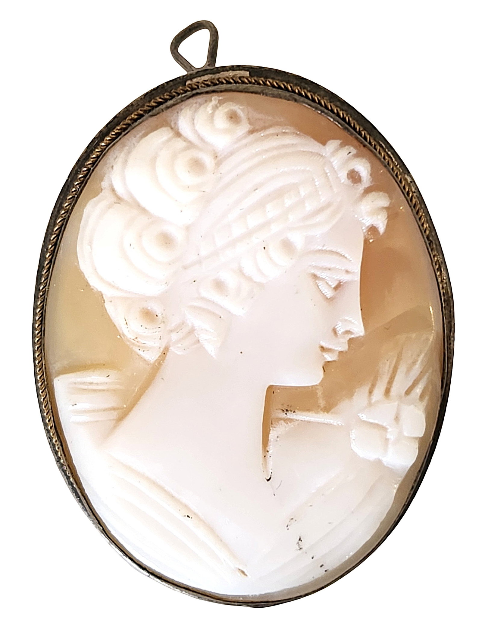 Antique Carved Shell Cameo Brooch & Pendant Combination in Silver Frame: Antique Carved Shell Cameo Brooch & Pendant Combination in Silver Frame Weight 0.3 oz (9 grams) Measure 1 3/4"in H x 1 1/4"in W