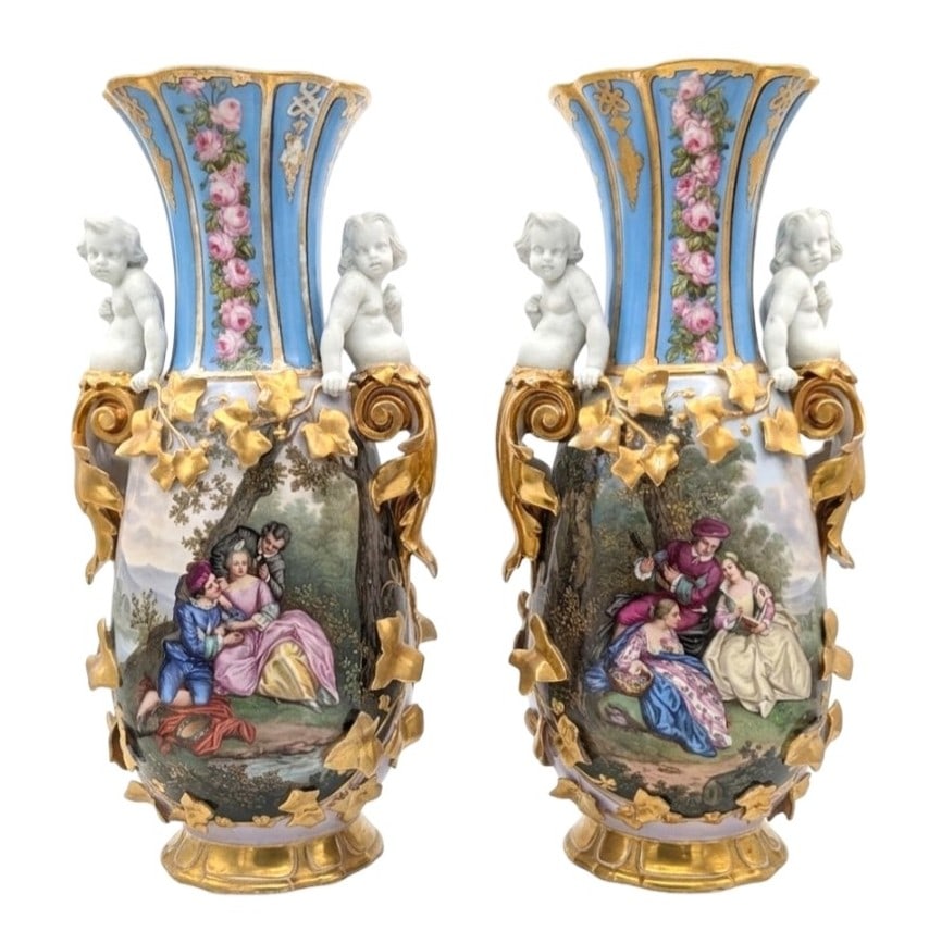 Pair of Antique Continental Old Paris Porcelain Figural Scenic Vases with Cherubs and Gilt Ivy (1 of 8)
