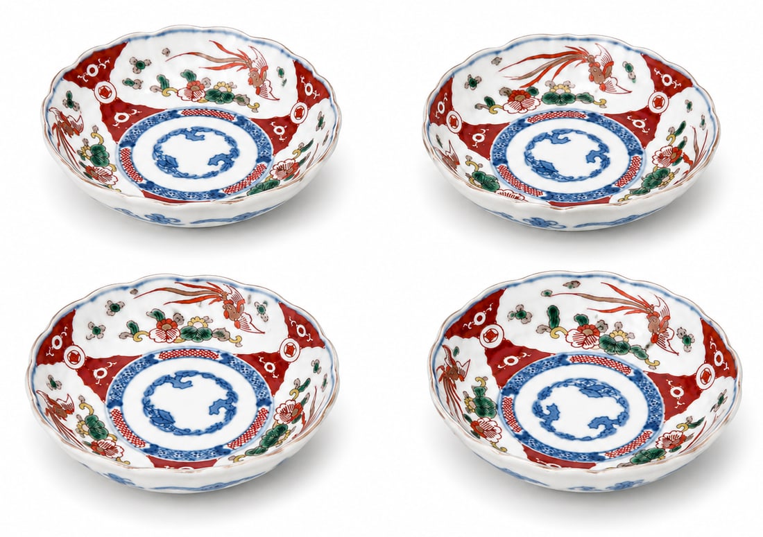 Set of Four Japanese Imari Porcelain Scalloped Bowls (1 of 4)