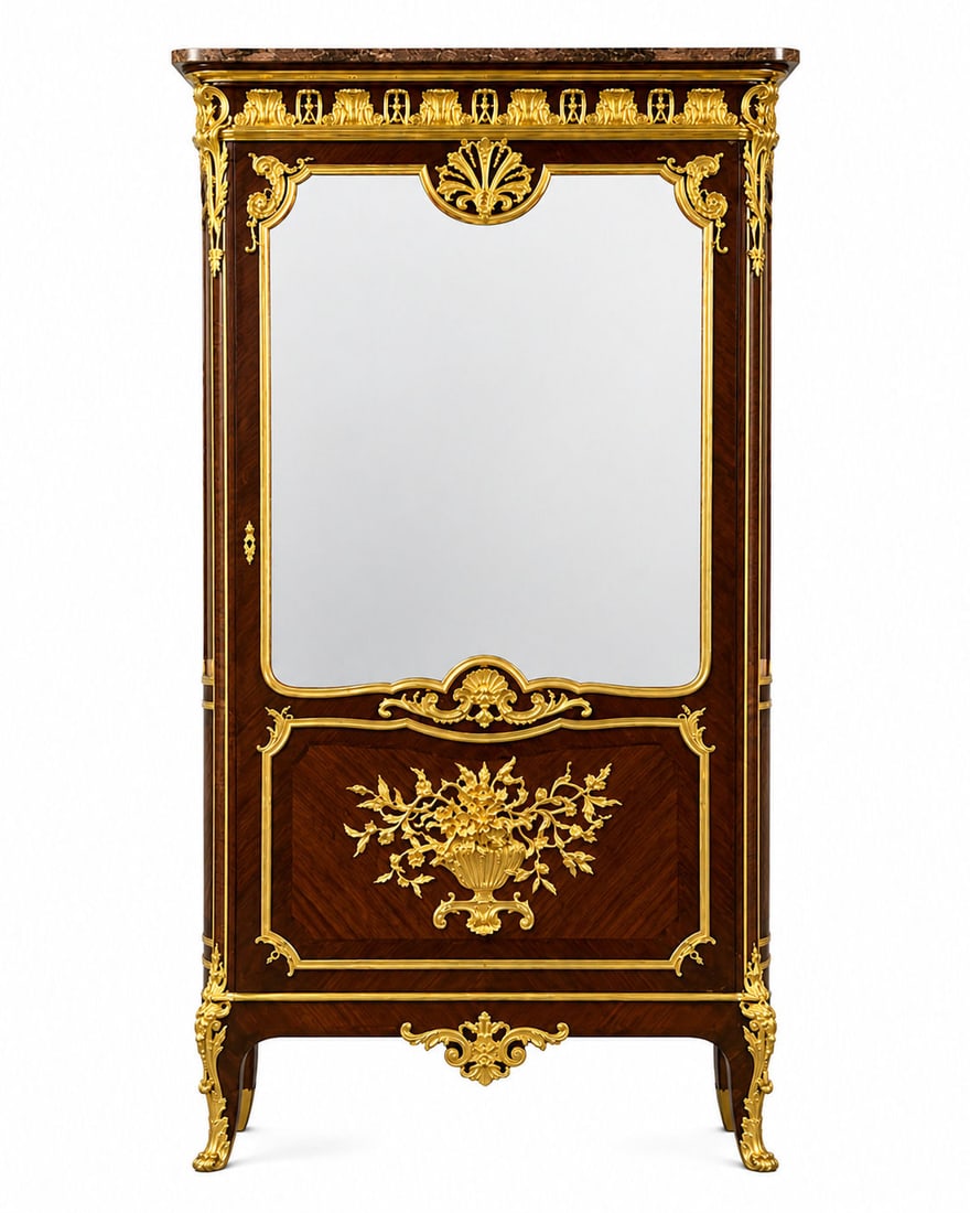 Antique French Gilt Bronze Escutcheon & Lock Plate by Duvivier, Paris Faubourg Saint-Antoine: An authentic antique French furniture hardware element by Duvivier, Paris, bearing the stamped address 76 Faubourg St. Antoine, the historic heart of Parisian cabinetmaking. This piece consists of a g