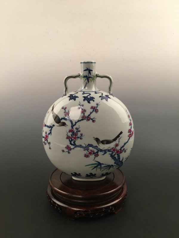 Chinese Famille Rose Moon Flask Vase (1 of 11)