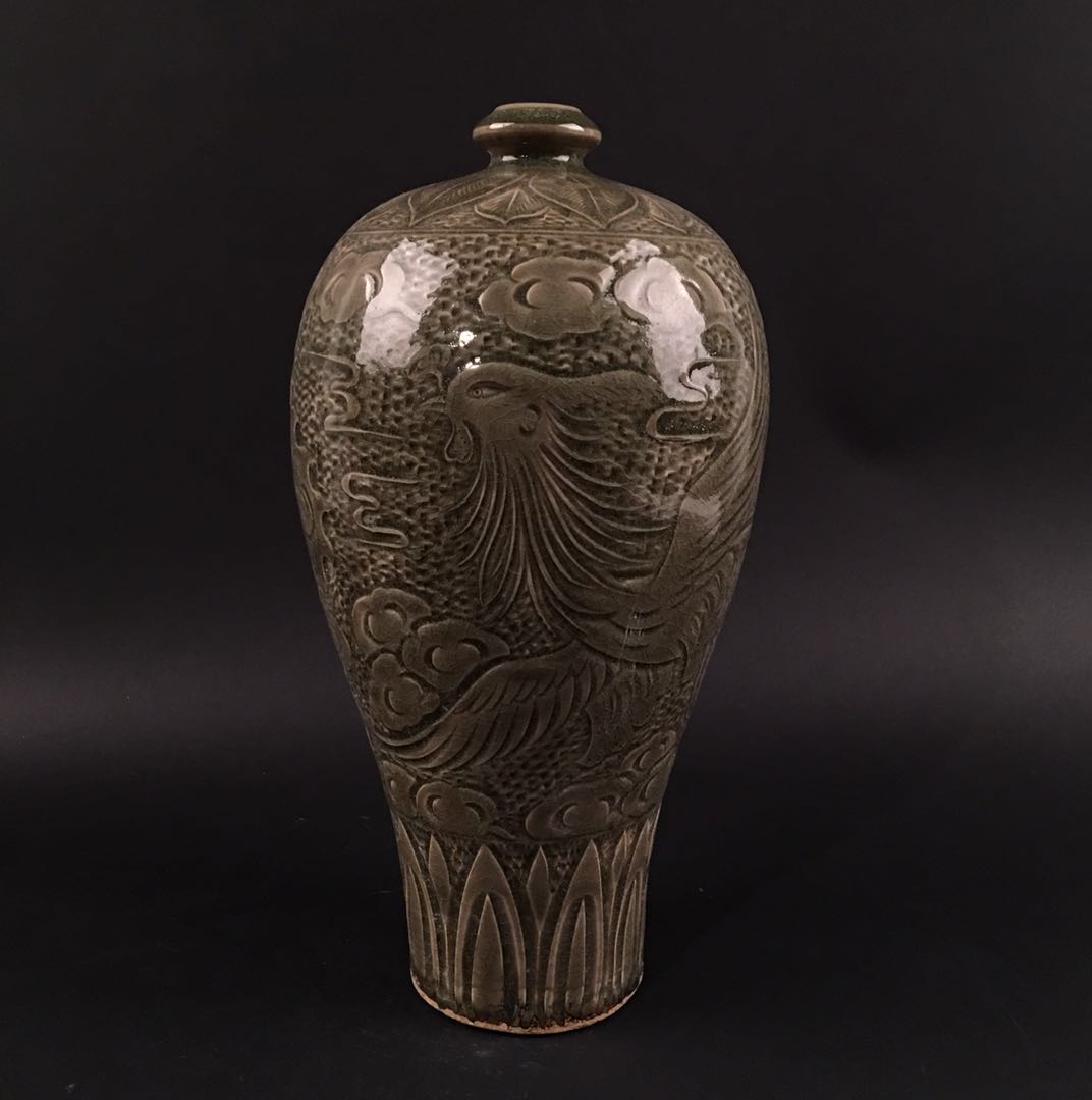 Chinese Yaozhou Kiln Meiping Vase (1 of 4)