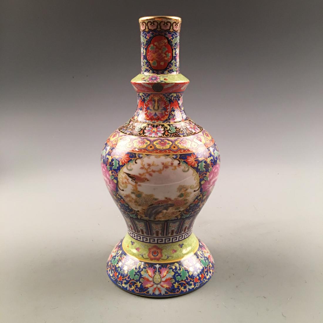 Chinese Enamal Porcelain Vase, Yongzheng Mark: Chinese Enamal Porcelain Vase, Yongzheng Mark 11'' H, 4-3/4'' W; 2 lb Shipping: We are able to pack and ship this item to an address in the United States for $30.00 via UPS Ground or USPS Priority Mai