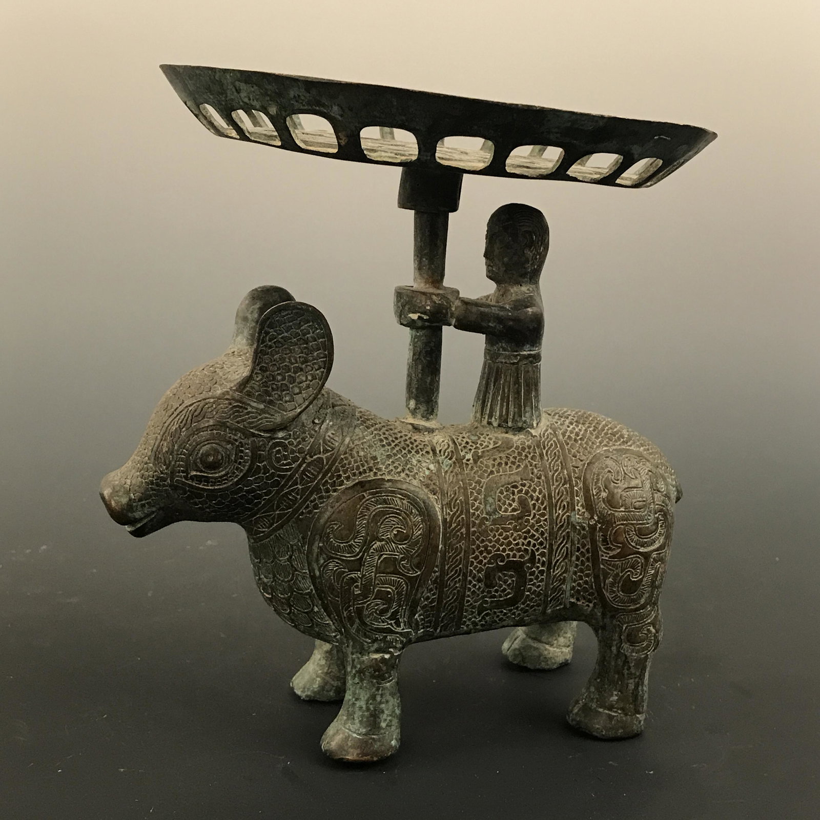 Chinese Bronze Vessel: Chinese Bronze Vessel 7-1/2'' H, 6-1/4'' W; 2.8 lb Shipping: We are able to pack and ship this item to an address in the United States for $40.00 via UPS Ground or USPS Priority Mail. Tracking informa