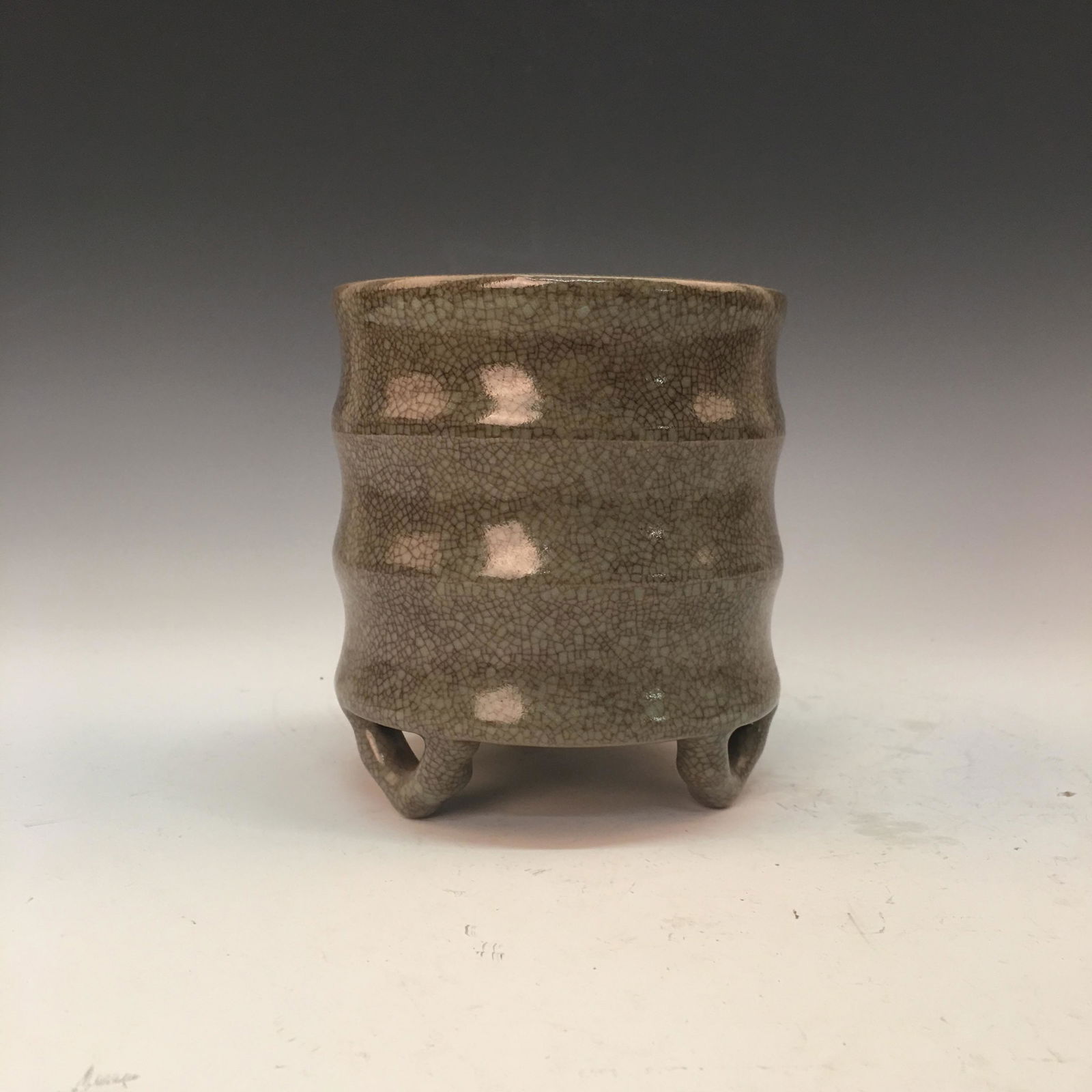 Chinese Ge Ware Brush Washer (1 of 8)