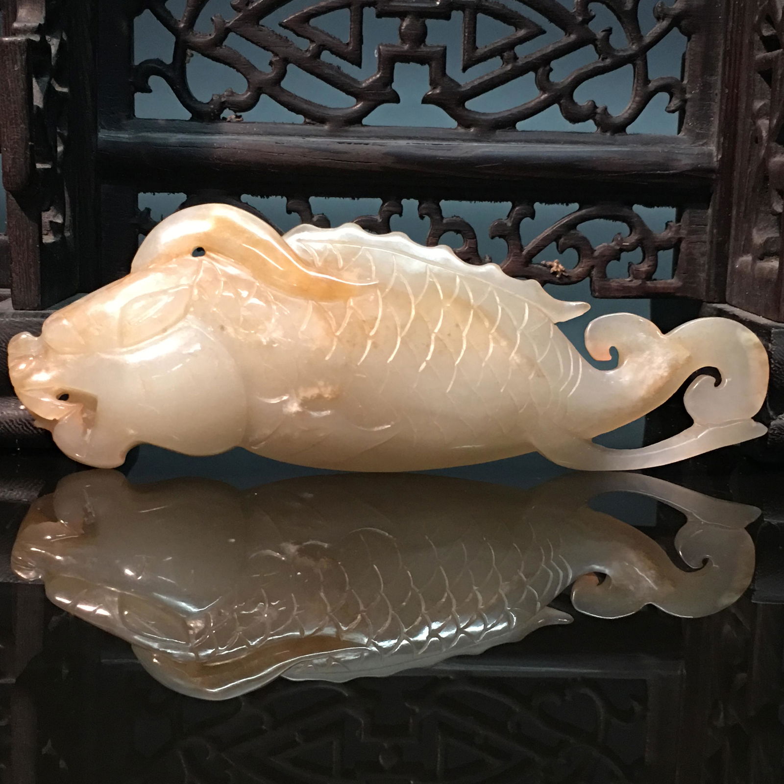 Chinese Carved Hetian Jade Fish Ornament (1 of 8)