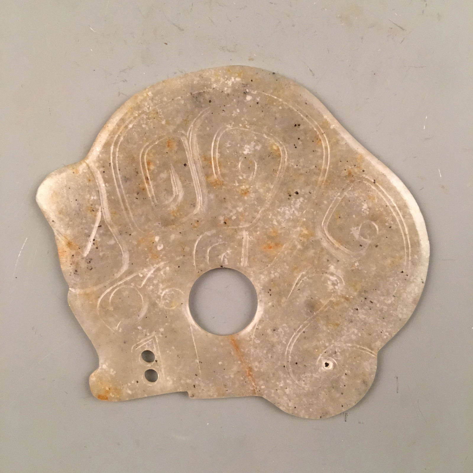 Chinese Western Zhou Archaic Jade Pendant (1 of 6)