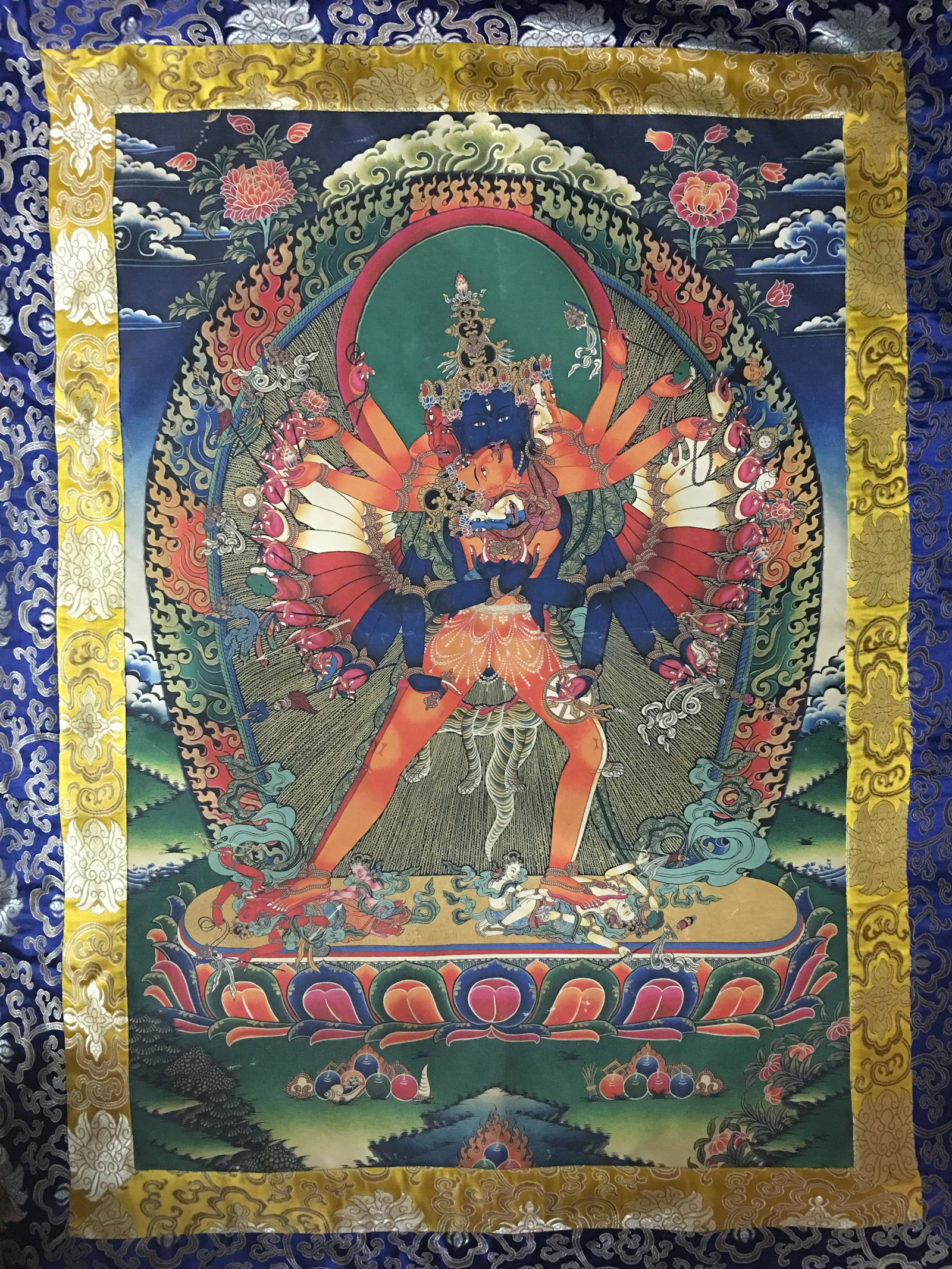 Chinese Thangka of Chakrasamvara Raudra Samvara on Silk: Chinese Thangka of Chakrasamvara Raudra Samvara on Silk 44''H, 34''W; 262 g Shipping: We are able to pack and ship this item to an address in the United States for $30.00 via UPS Ground or USPS Priori