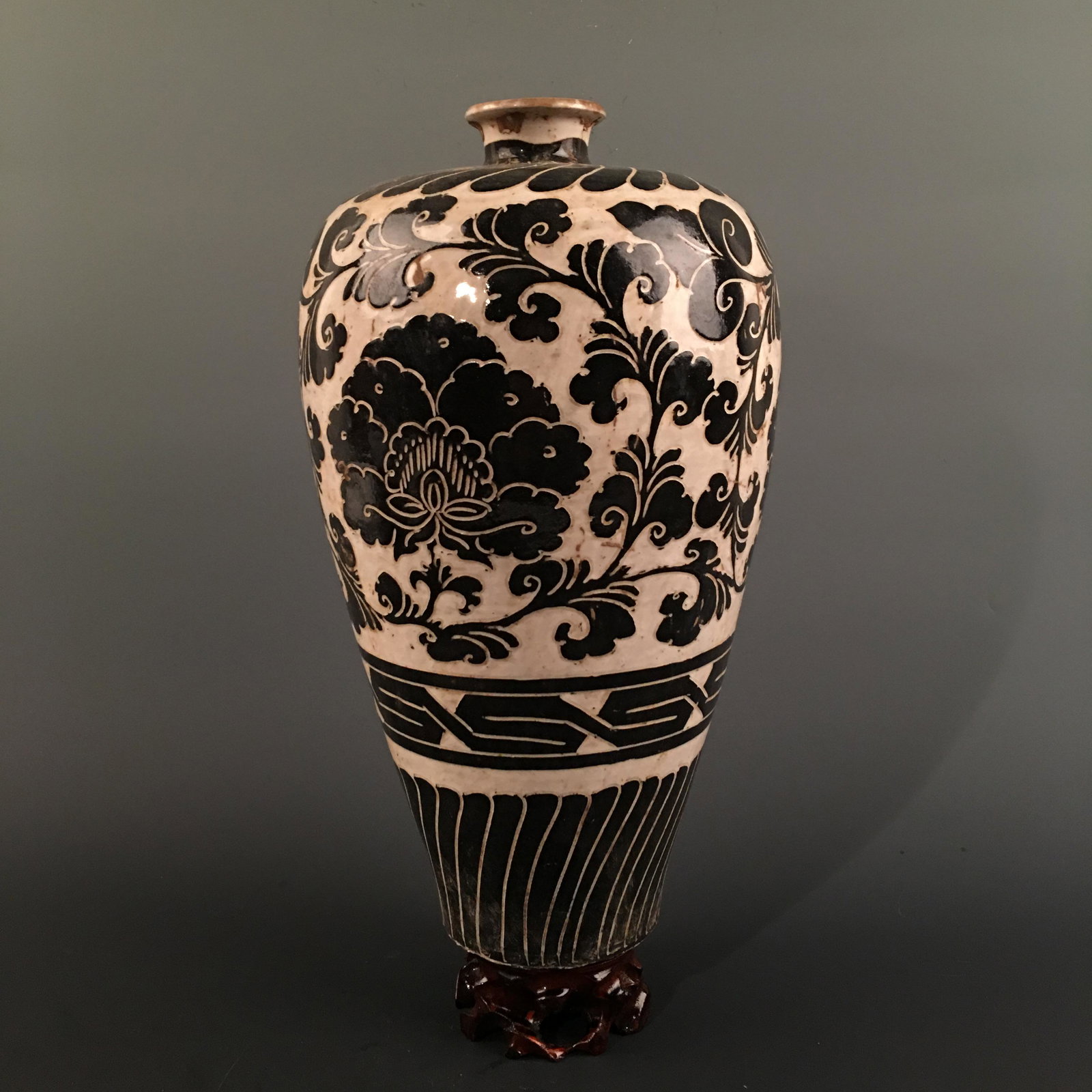 Chinese Cizhou Kiln 'Floral' Meiping Vase: Chinese Cizhou Kiln 'Floral' Meiping Vase 15'' H, 7'' W; 7.4 lb Shipping: We are able to pack and ship this item to an address in the United States for $40.00 via UPS Ground or USPS Priority Mail. Tra