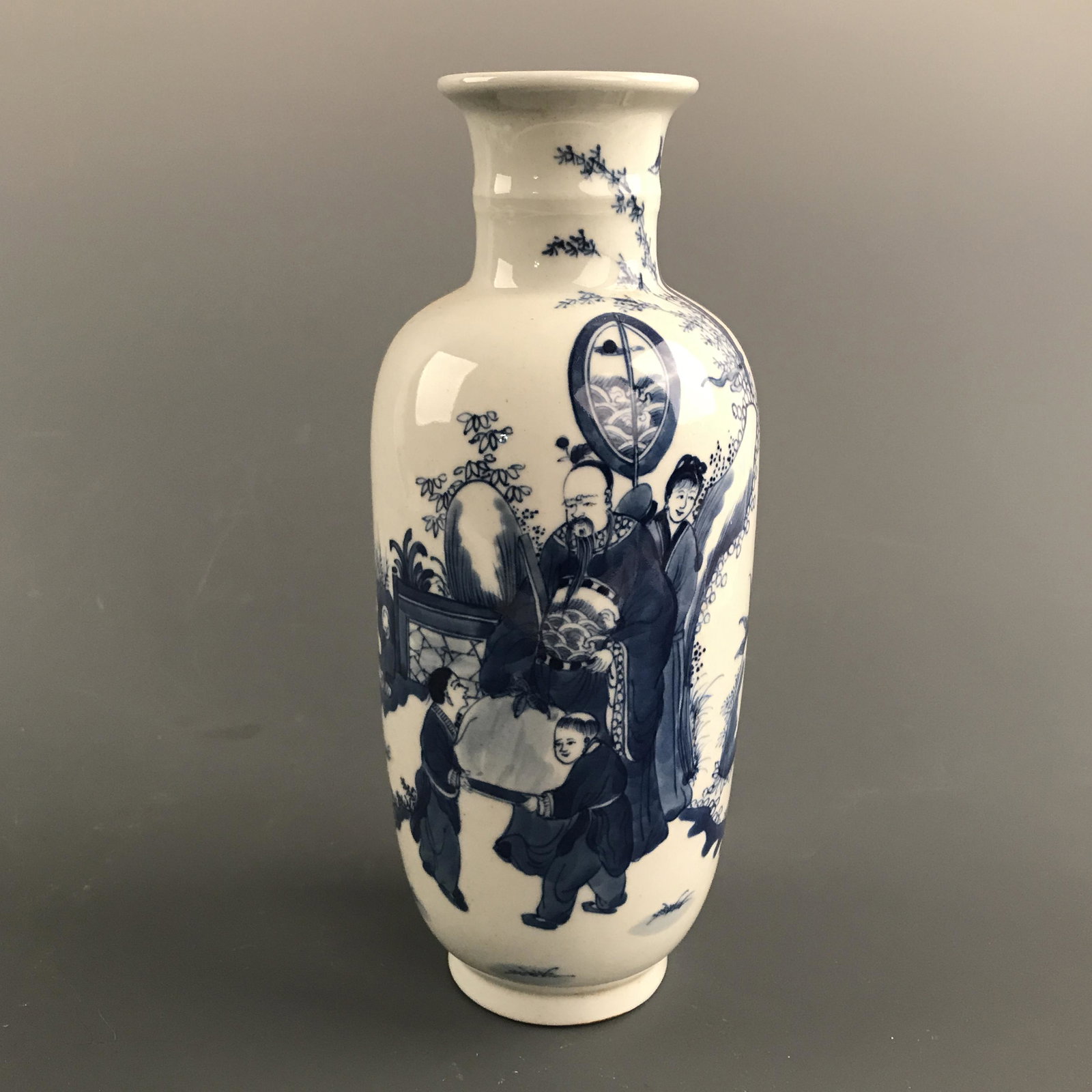 Chinese Blue-White Vase, Kangxi Mark (1 of 8)