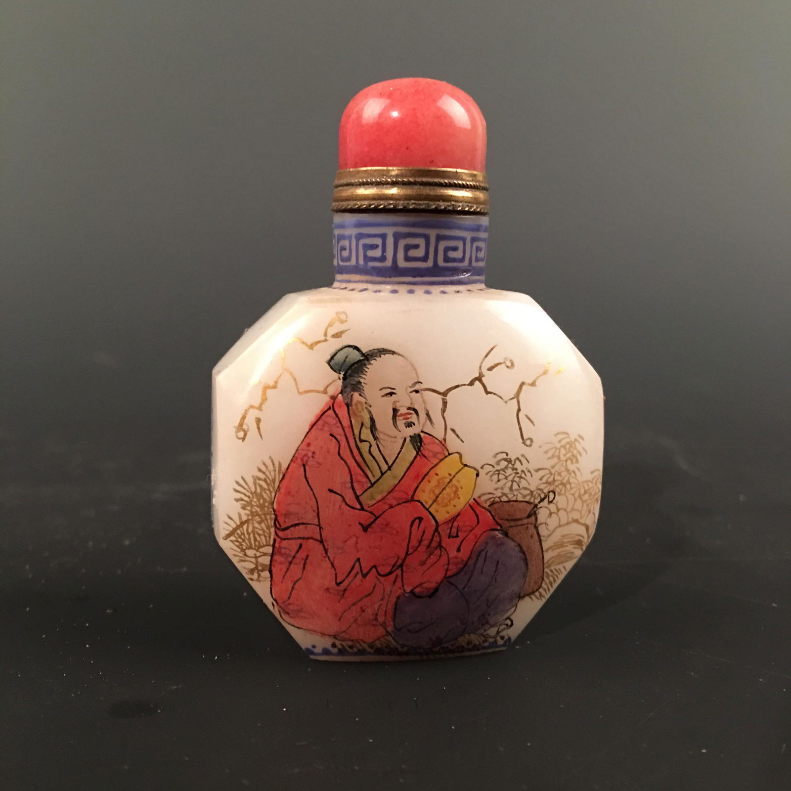 Chinese 'Figure' Snuff Bottle (1 of 5)