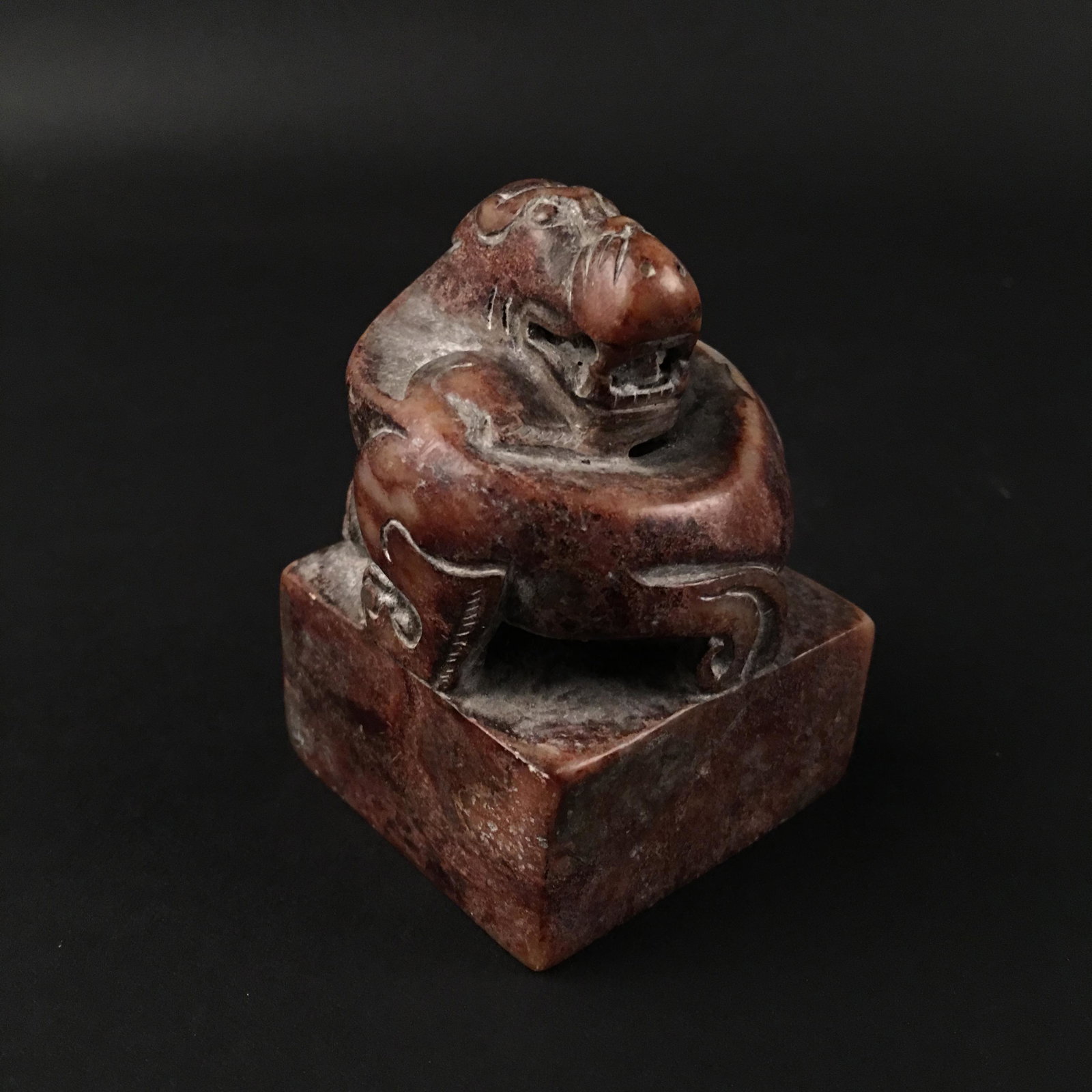 Chinese Archaic Jade 'Ruishou' Seal (1 of 6)